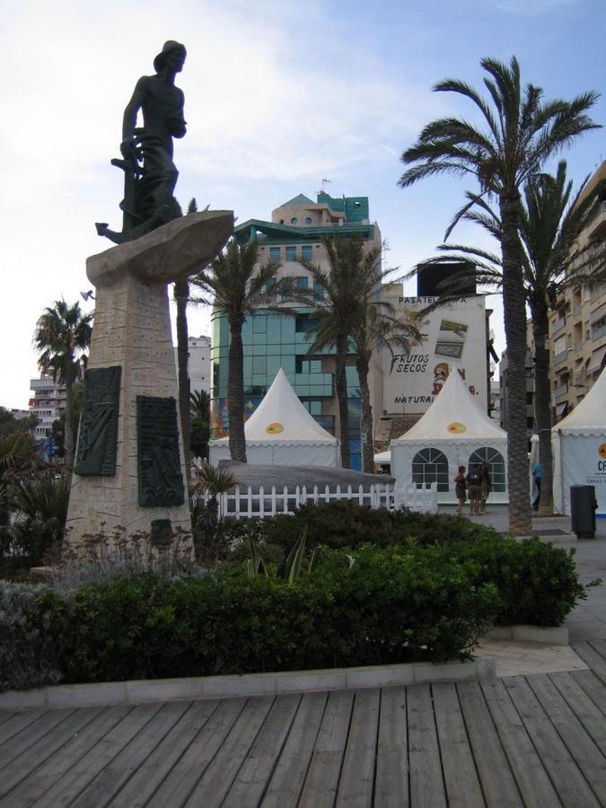 Piso Centro Ciudad Club Nautico Torrevieja Exterior foto