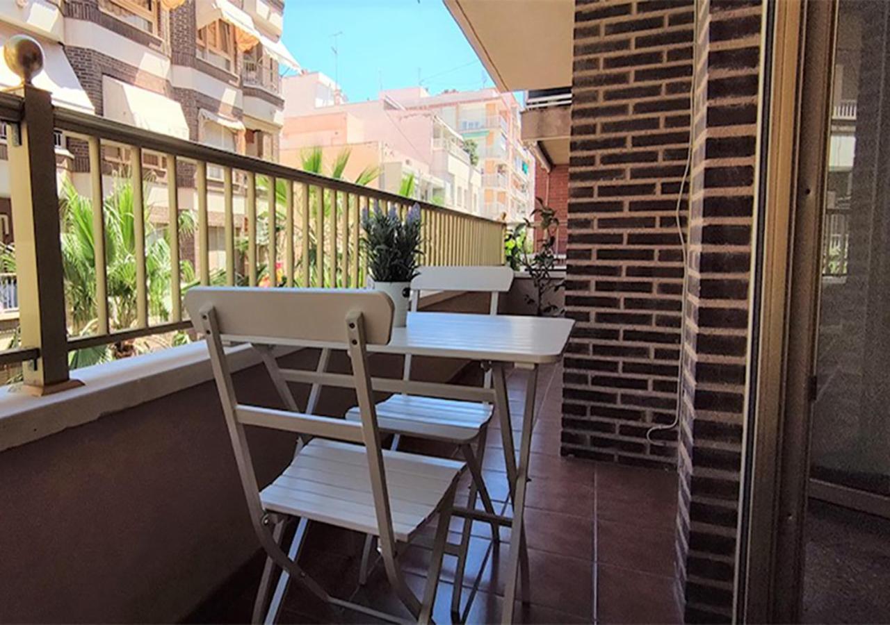 Piso Centro Ciudad Club Nautico Torrevieja Exterior foto